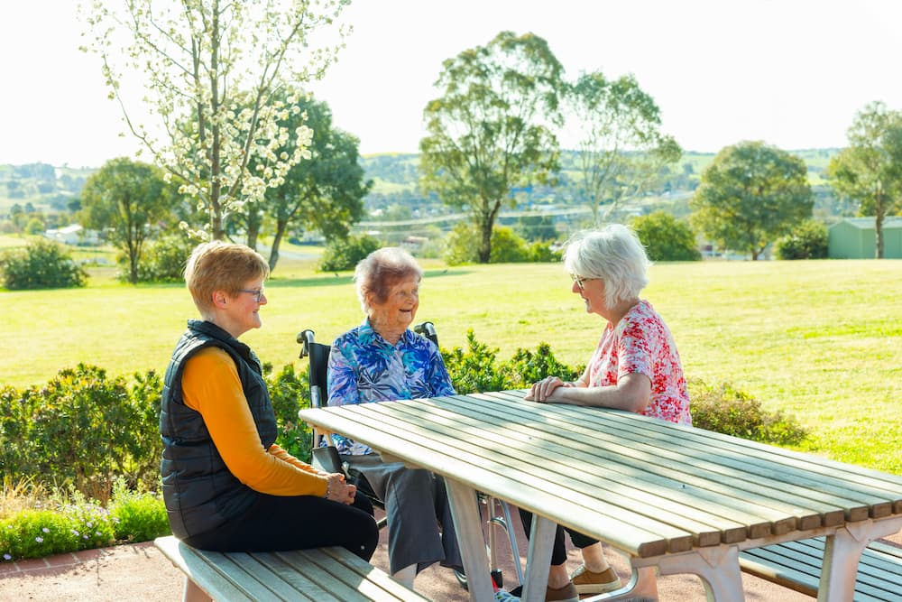 Harden Grange 541 SOCIALISING OUTSIDE CLOSE